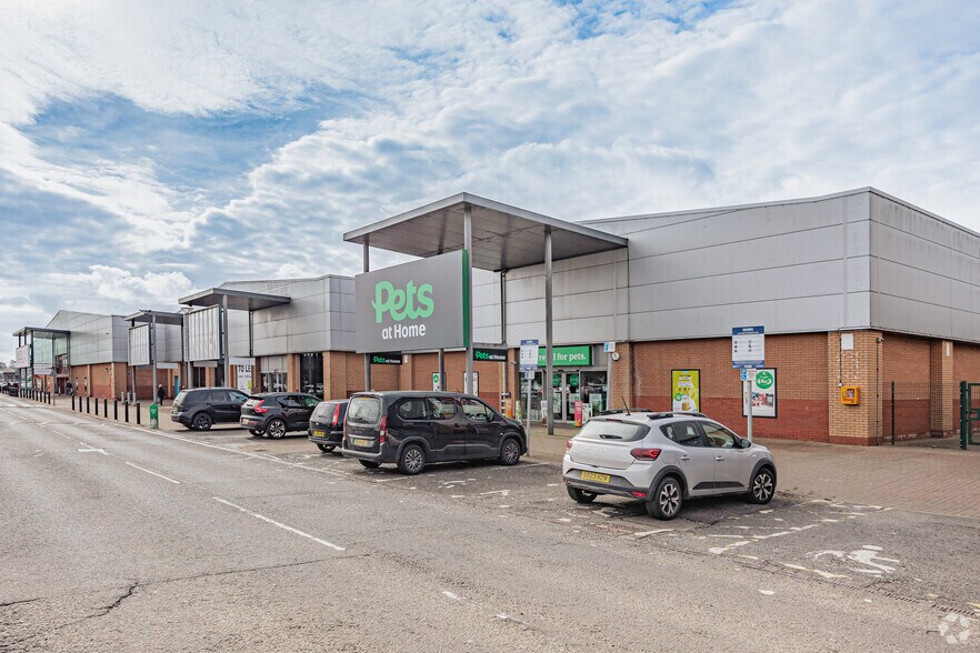 Coatbank St, Coatbridge for lease - Building Photo - Image 2 of 4