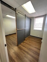 1244 Clairmont Rd, Decatur, GA for lease Interior Photo- Image 1 of 4