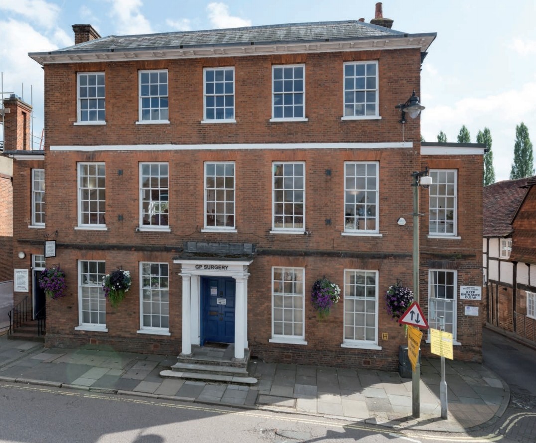 4 Downing St, Farnham for sale Primary Photo- Image 1 of 1