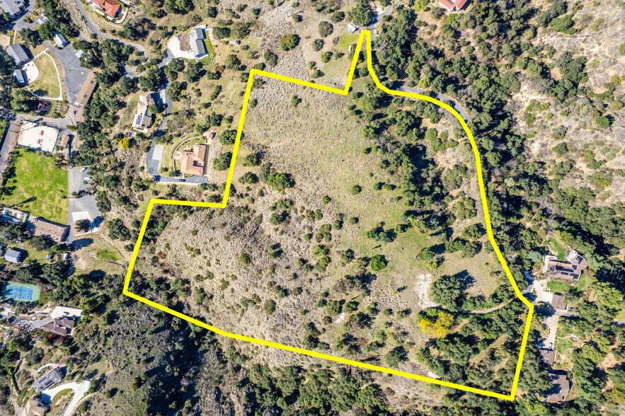 1018 N Glendora Ave, Glendora, CA for sale - Building Photo - Image 2 of 12