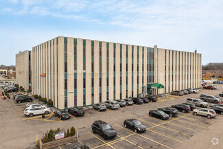 More details for 21700 Greenfield Rd, Oak Park, MI - Office, Retail for Lease