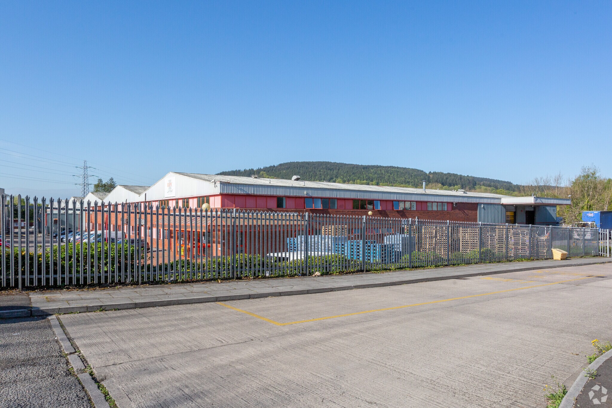 Llantrisant, Llantrisant for sale Primary Photo- Image 1 of 2