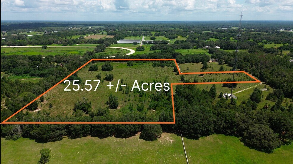 SW 41st Place, Ocala, FL à vendre - Photo principale - Image 1 de 10