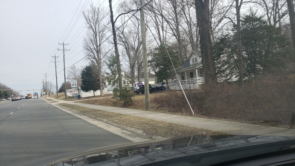 11909 Route 29, Fairfax, VA for lease - Building Photo - Image 2 of 2