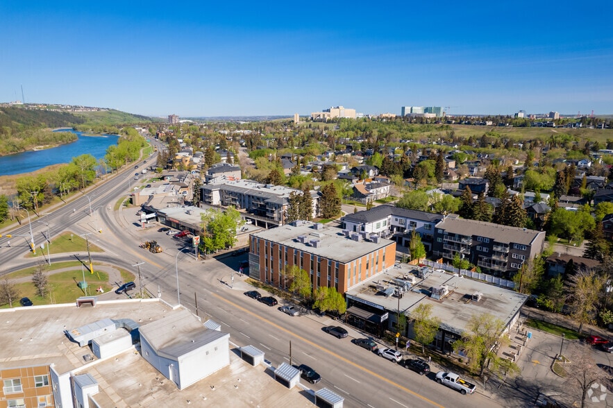 2540 Kensington Rd NW, Calgary, AB for lease - Aerial - Image 3 of 5