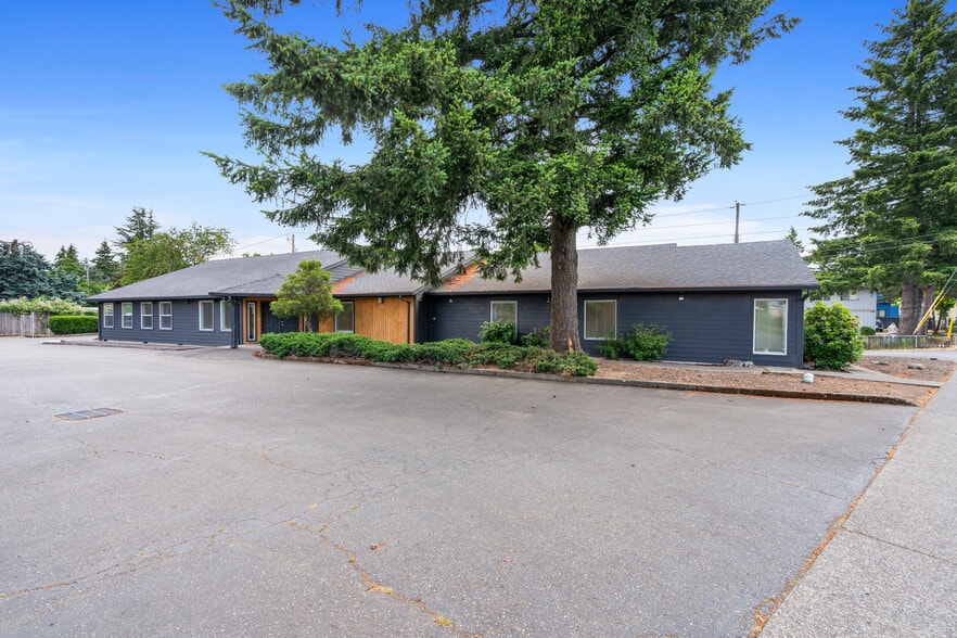 18445 E Burnside St, Portland, OR for sale - Building Photo - Image 3 of 14