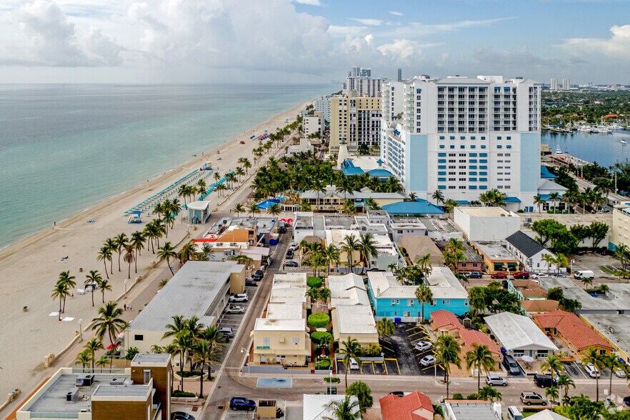 310 Grant St, Hollywood, FL à vendre - Aérien - Image 3 de 4