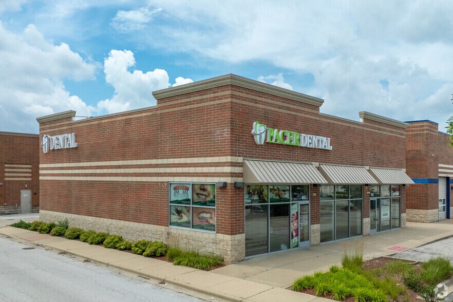 849-853 N Randall Rd, Batavia, IL à vendre - Photo du bâtiment - Image 2 de 4