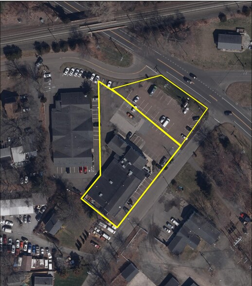 170 Boston Post Rd, Madison, CT à louer - Photo du bâtiment - Image 2 de 2