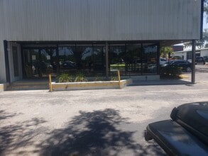 2625 N Main St, Gainesville, FL for lease Building Photo- Image 1 of 4