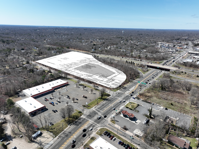 Coleman Rd, Centereach, NY for sale - Building Photo - Image 1 of 1