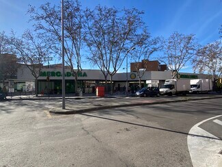 Plus de détails pour Commerce de détail à vendre