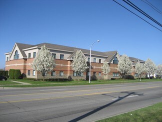 Plus de détails pour 20225-20229 E 9 Mile Rd, Saint Clair Shores, MI - Bureau à louer