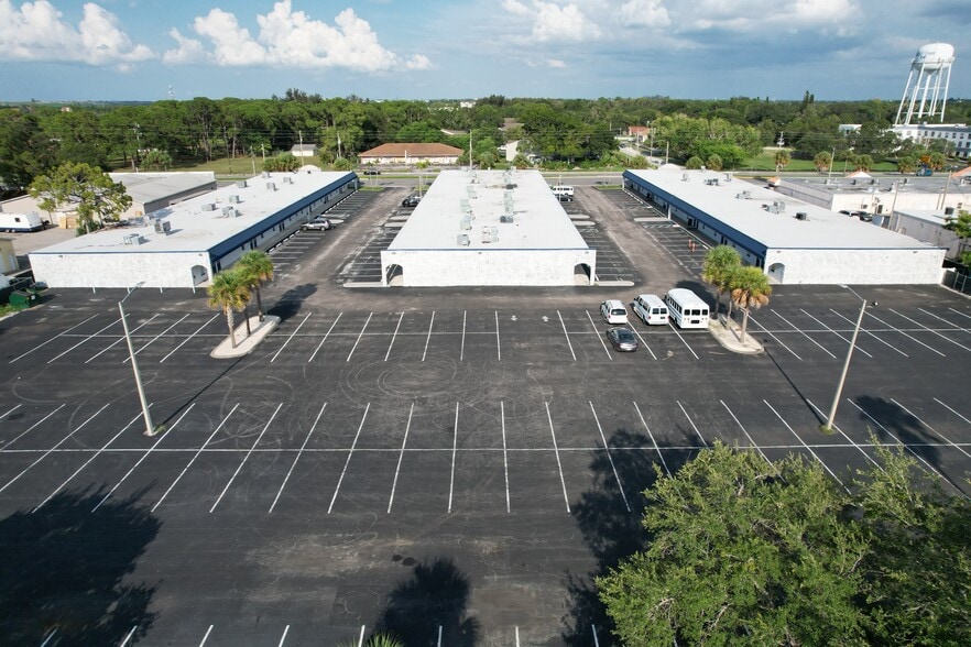 8800 49th Street N Pinellas Park, FL portfolio of 3 properties for sale on LoopNet.ca - Aerial - Image 3 of 13