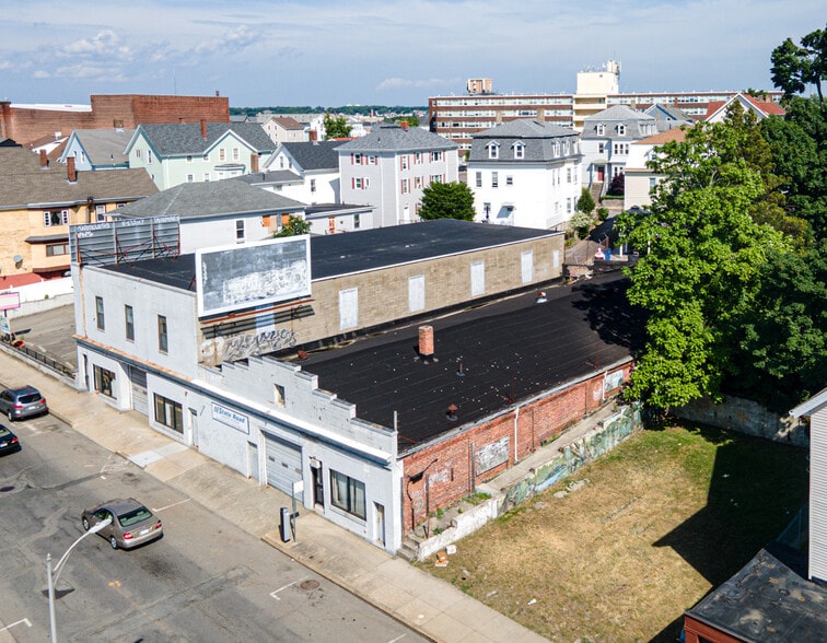 478-484 S Main St, Fall River, MA for sale - Building Photo - Image 3 of 21