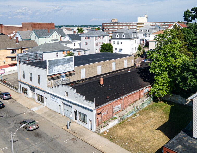 478-484 S Main St, Fall River, MA à vendre - Photo du bâtiment - Image 3 de 21