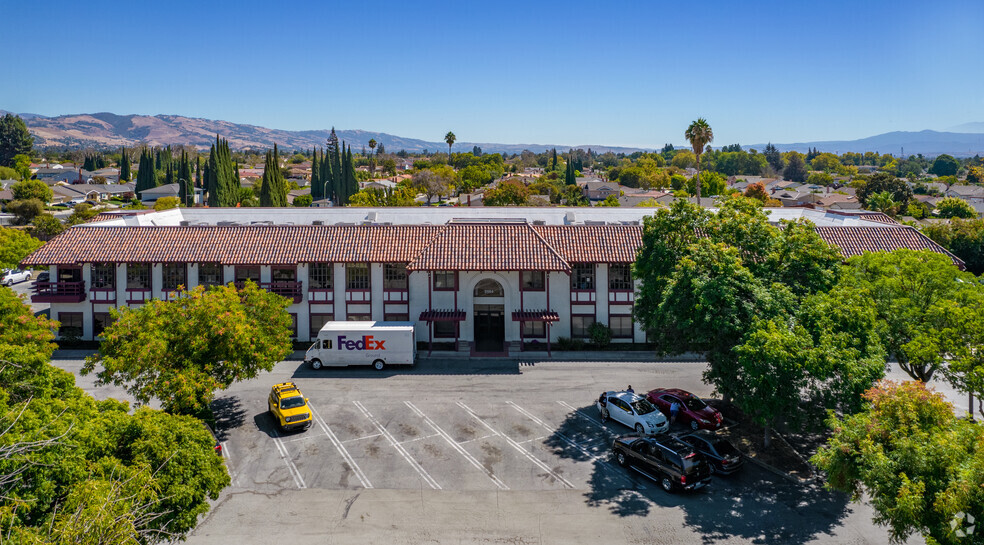 2664 Berryessa Rd, San Jose, CA à louer - Photo du bâtiment - Image 1 de 8