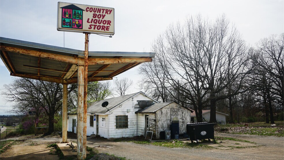 3693 N US Highway 63, West Plains, MO à vendre - Photo du bâtiment - Image 1 de 8