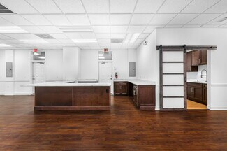 Plus de détails pour 8991 Daniels Center Dr, Fort Myers, FL - Bureau à vendre