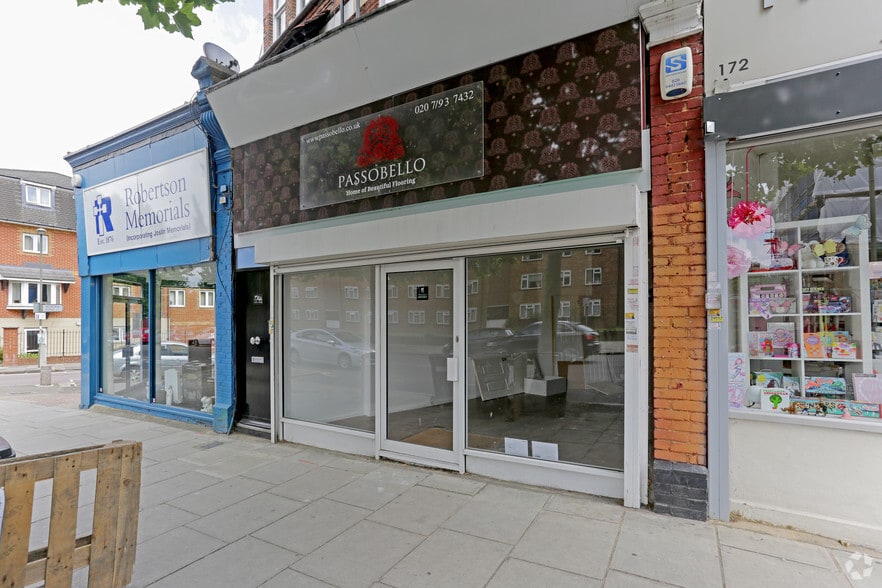 174 High Rd, London for lease - Building Photo - Image 2 of 2