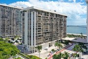 Brickell Condos - Loft