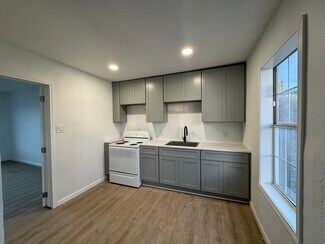 Plus de détails pour 4831 Gulf Fwy, Houston, TX - Multi-résidentiel à vendre