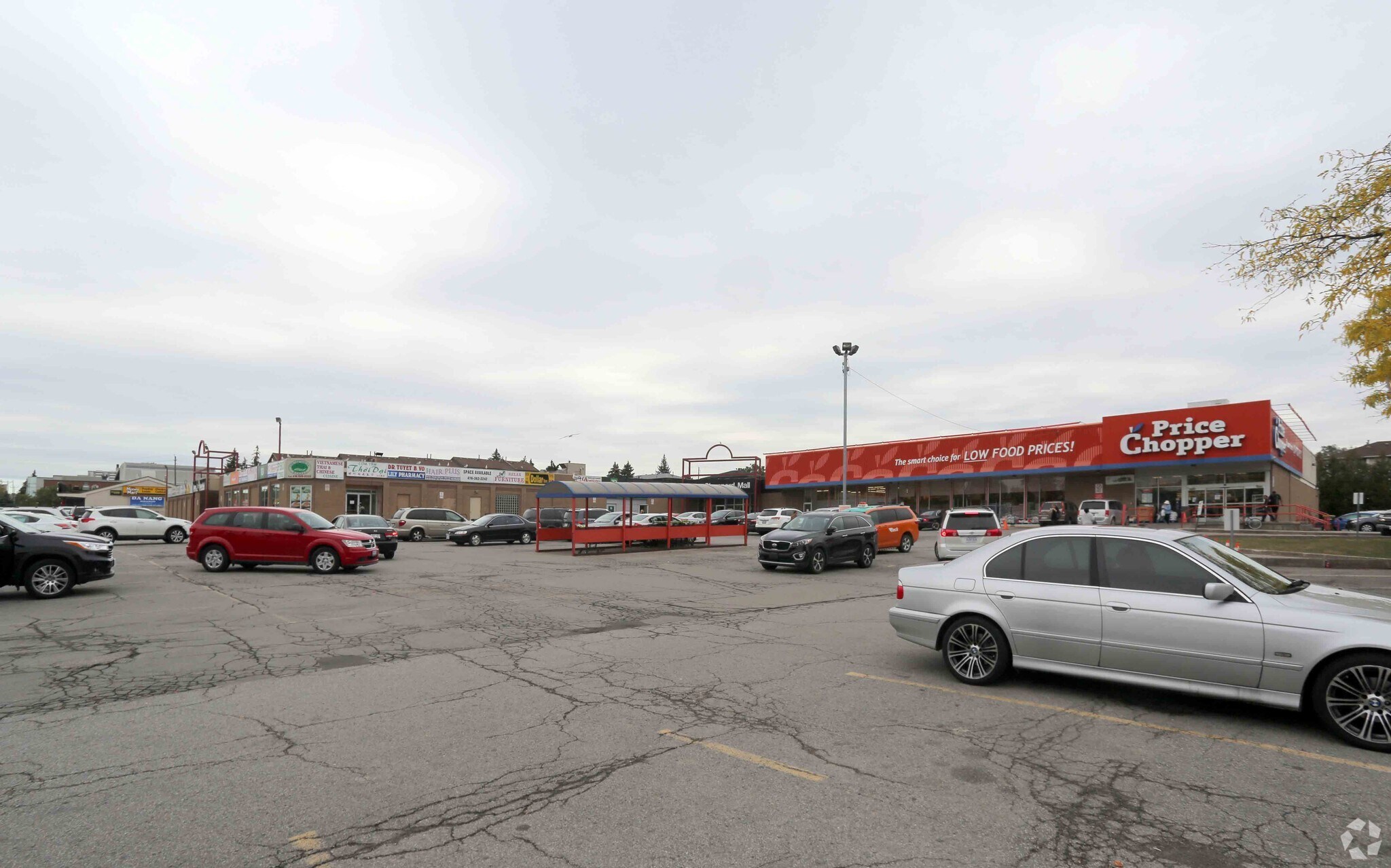 2721 Jane St, Toronto, ON à vendre Photo principale- Image 1 de 1