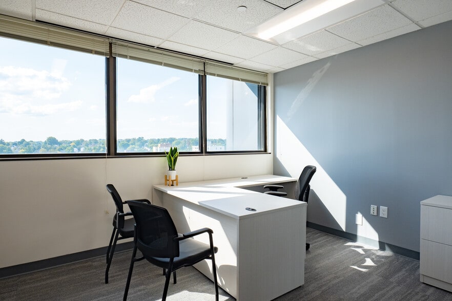 1351 Washington Blvd, Stamford, CT for lease - Interior Photo - Image 3 of 8