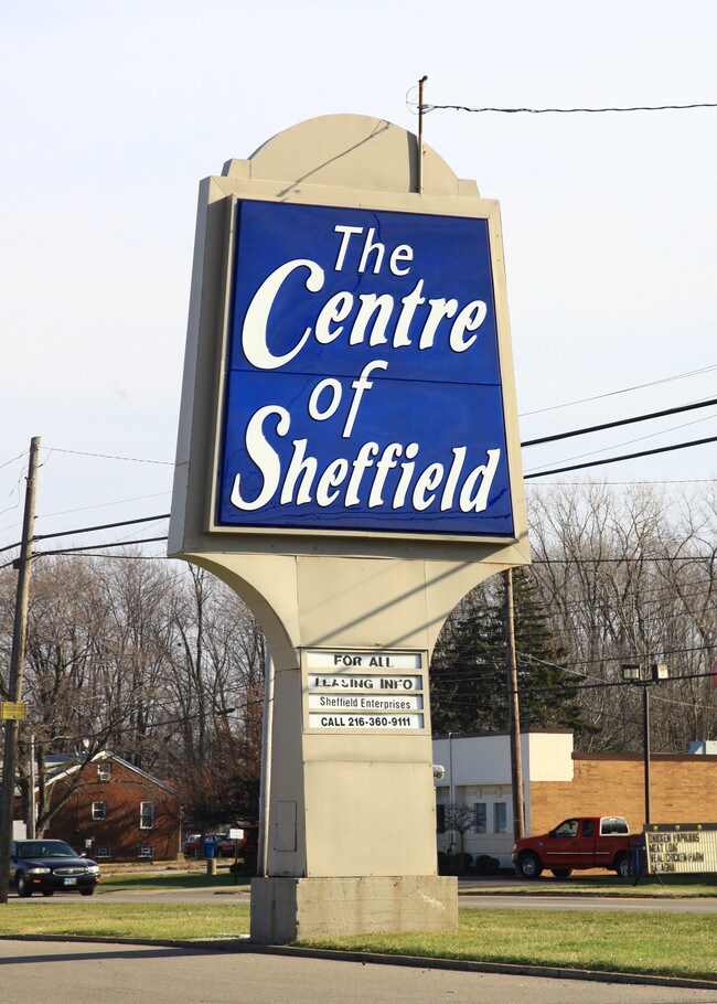 Plus de détails pour 118-144 Sheffield Ctr, Lorain, OH - Commerce de détail à louer