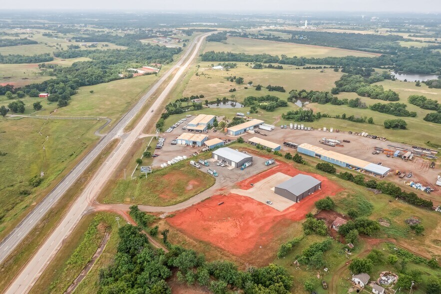 5286 NE Highway 33, Guthrie, OK à vendre - Photo du bâtiment - Image 3 de 21