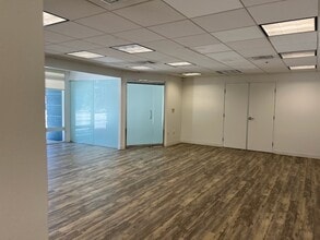 325 E Cordova St, Pasadena, CA for lease Interior Photo- Image 2 of 4