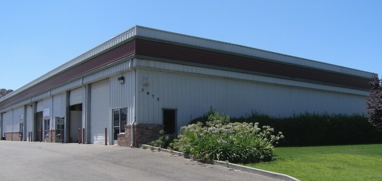 3675 Wilcox Rd, Stockton, CA for lease Primary Photo- Image 1 of 3