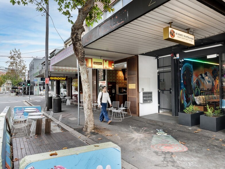 239 Victoria St, Darlinghurst à louer - Photo du bâtiment - Image 2 de 2