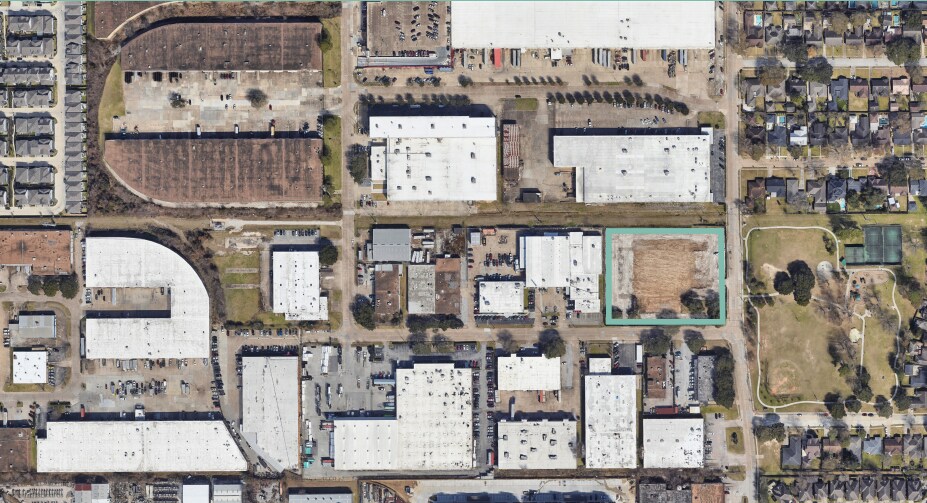 1331 Seamist Dr, Houston, TX à vendre - Photo du bâtiment - Image 1 de 3