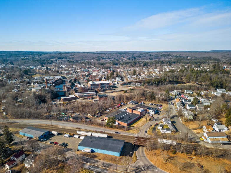 55 East St, Ware, MA for lease - Building Photo - Image 3 of 38