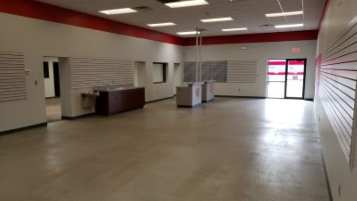 530 E 8th St, Junction City, KS à vendre - Photo intérieure - Image 3 de 23