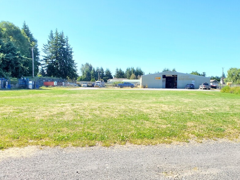 6881 E 5th Pl, Lynden, WA for sale - Building Photo - Image 2 of 21