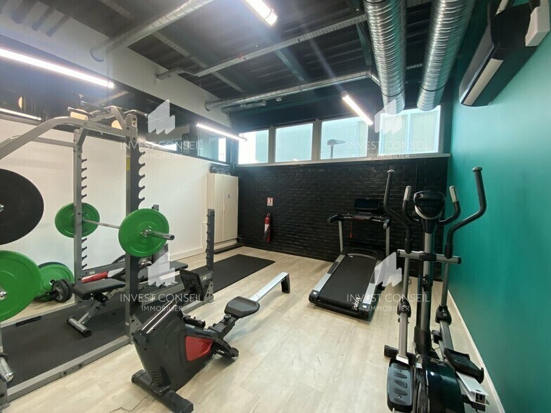 Flex in Cergy for sale - Interior Photo - Image 2 of 10