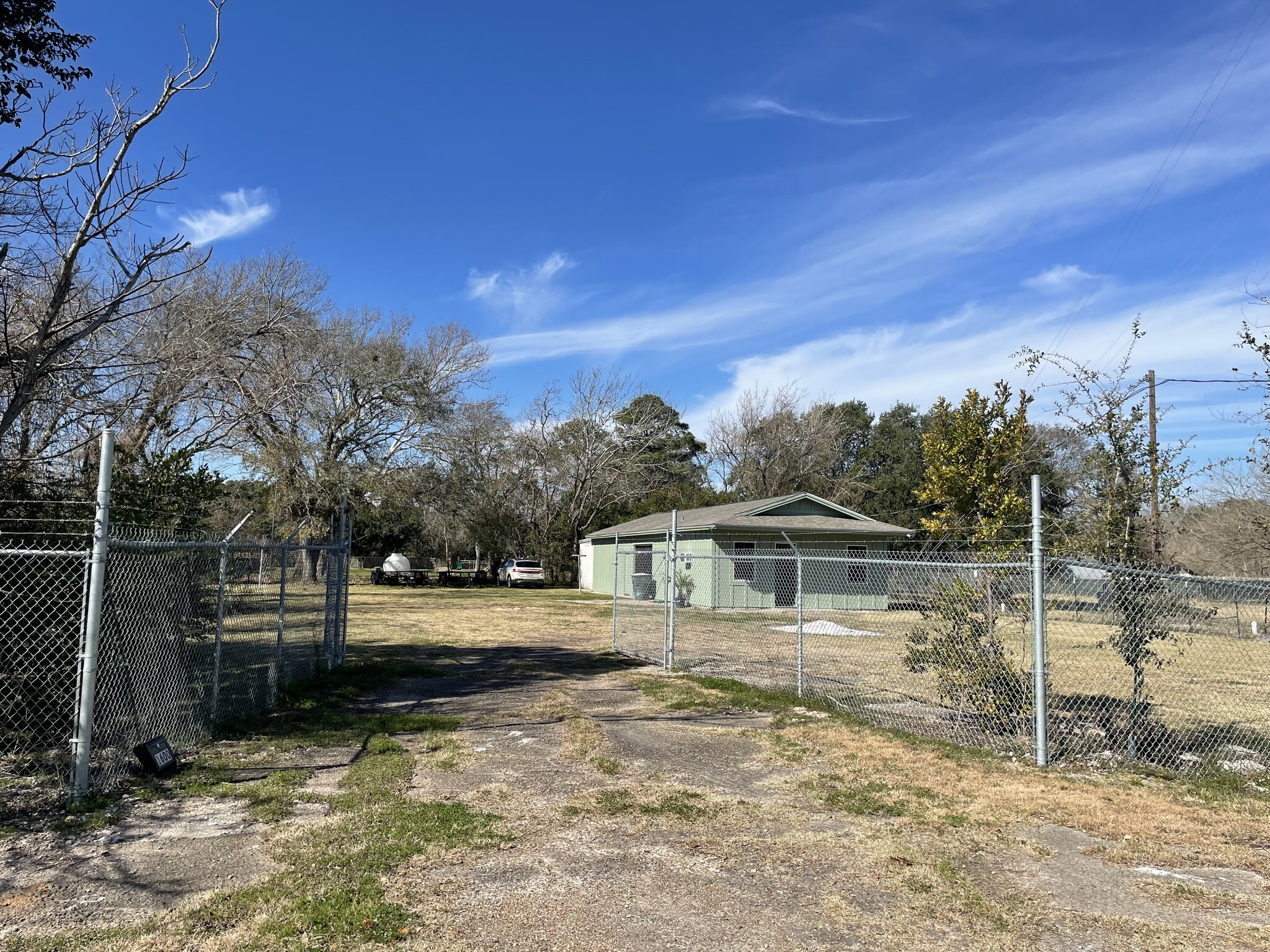 1600 3rd Ave, La Marque, TX for lease Building Photo- Image 1 of 12