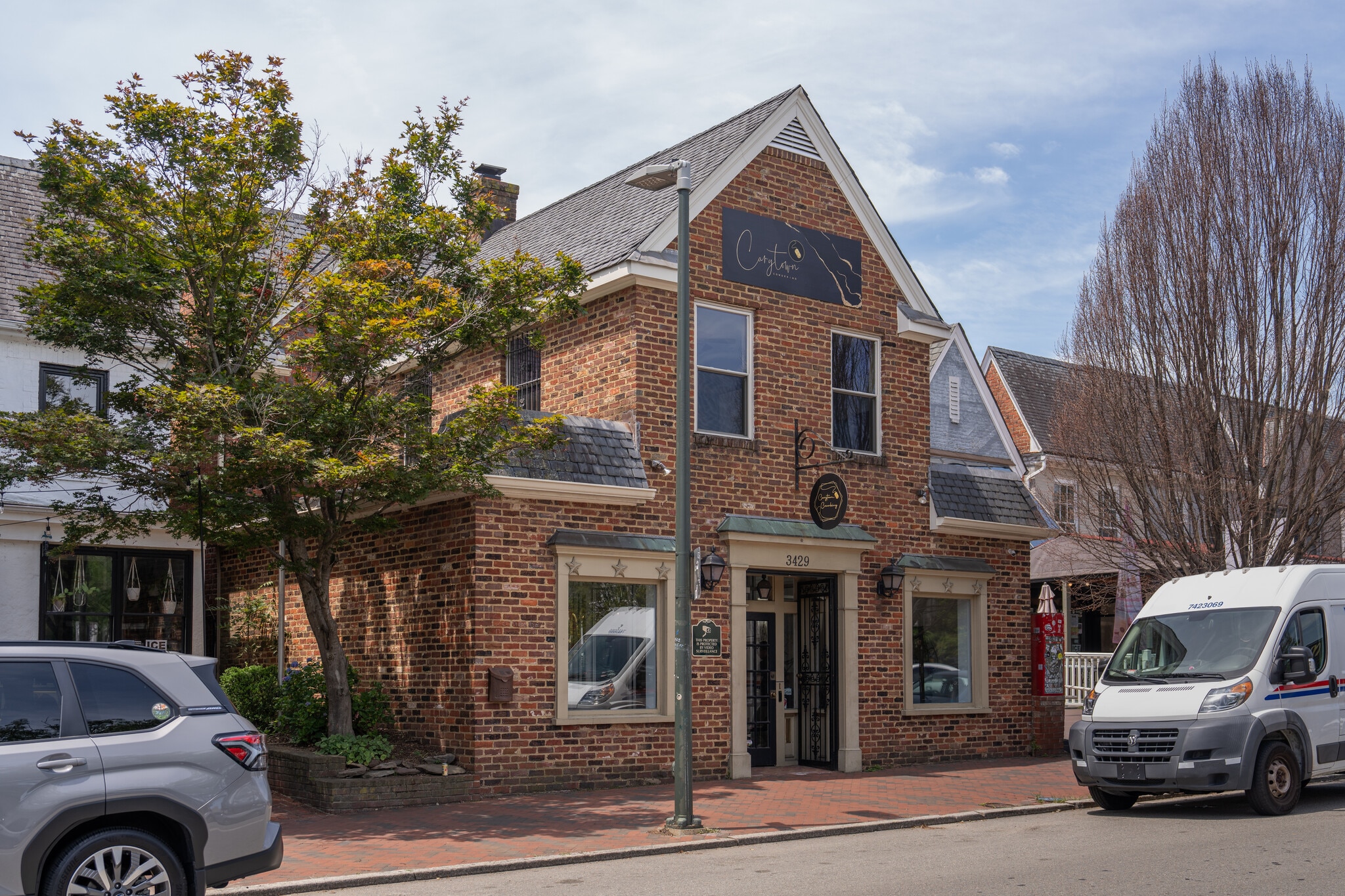 3427-3429 W Cary St, Richmond, VA à vendre Photo du bâtiment- Image 1 de 12