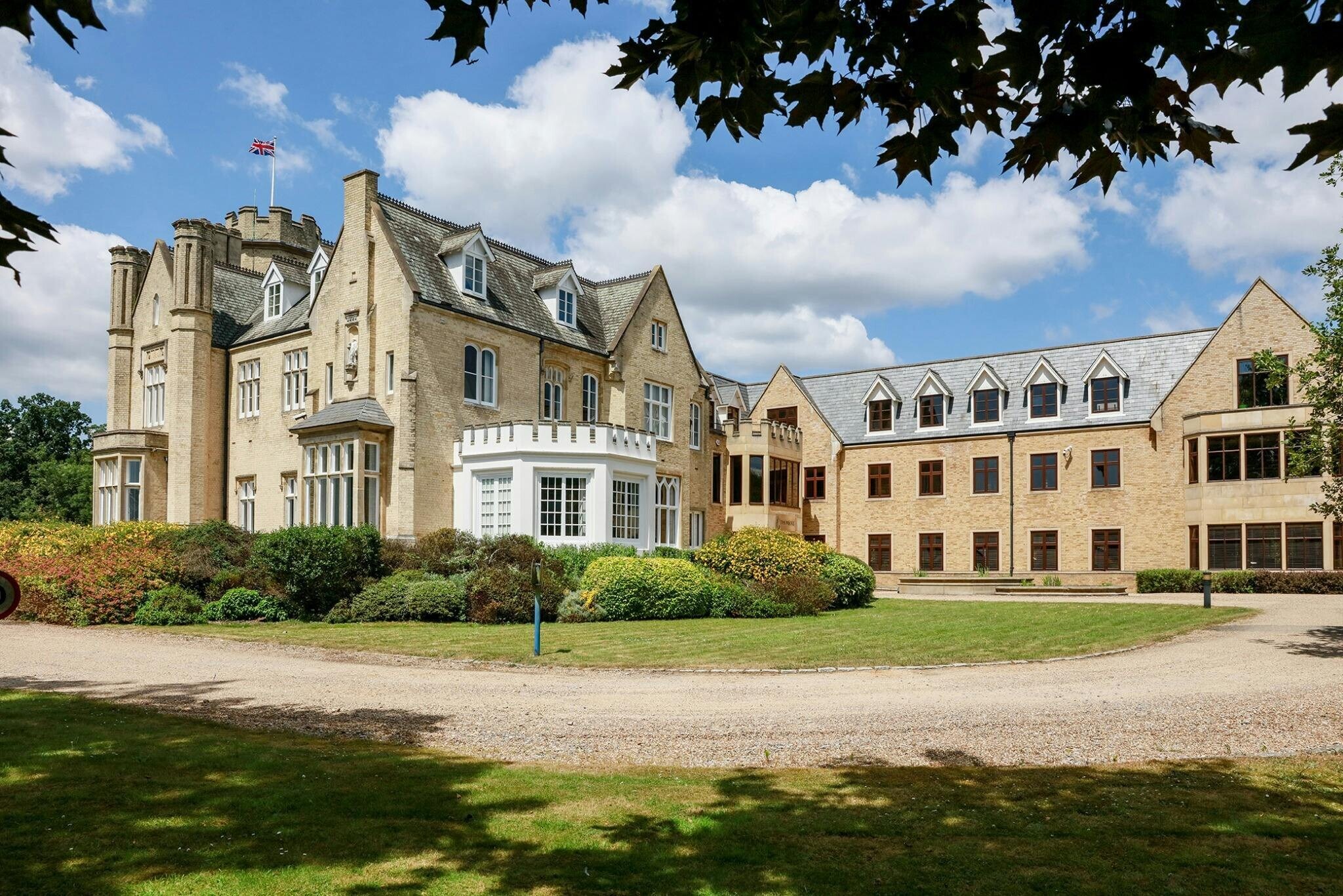 Stomp Rd, Burnham à louer Photo du bâtiment- Image 1 de 4