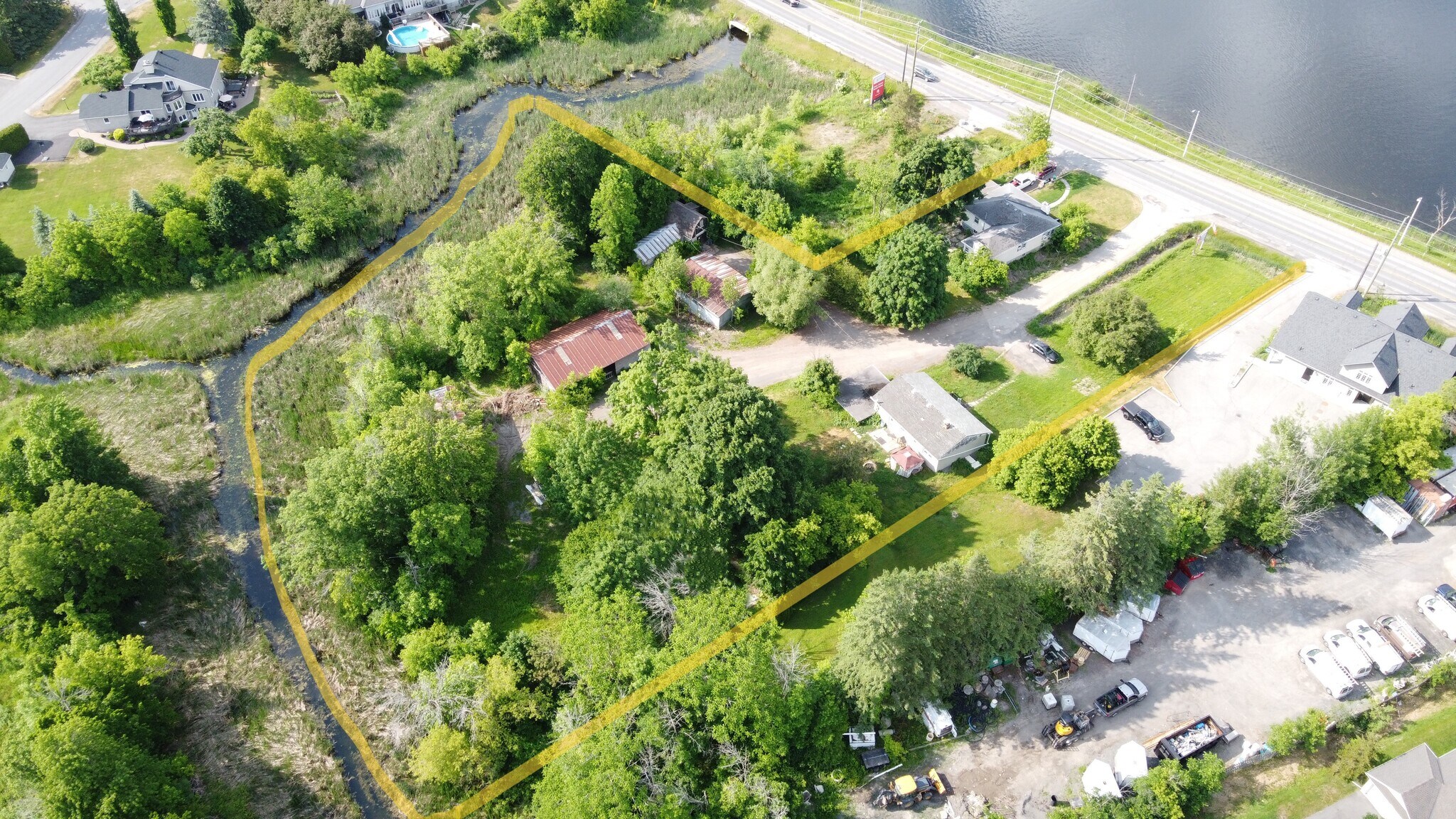 5630-5634 Manotick Main St, Manotick, ON à vendre Photo du bâtiment- Image 1 de 1