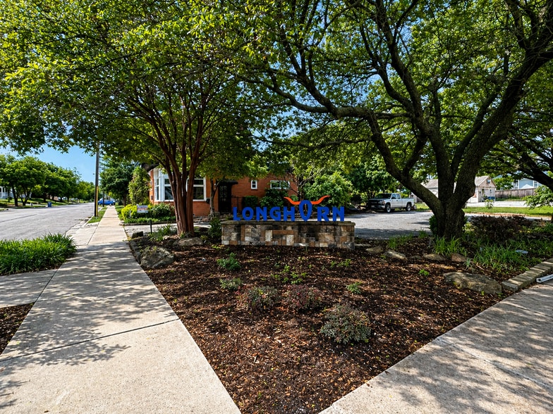 204 S Kentucky St, McKinney, TX for lease - Building Photo - Image 2 of 21