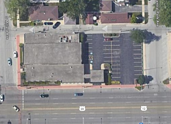 3600 95th St, Evergreen Park, IL for lease - Building Photo - Image 1 of 2