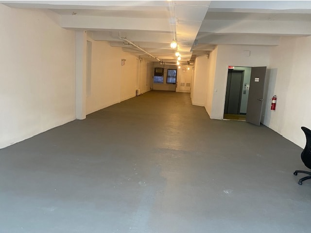 12 E 46th St, New York, NY à louer Photo intérieure- Image 1 de 2