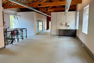 Moor Ln, Lancaster for lease Interior Photo- Image 1 of 1