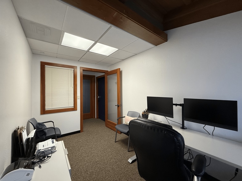 851 Irwin St, San Rafael, CA for lease - Building Photo - Image 3 of 5