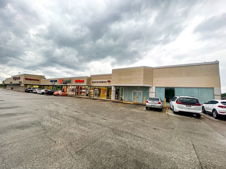 6740 Harrisburg Blvd, Houston, TX à louer - Photo du bâtiment - Image 3 de 3