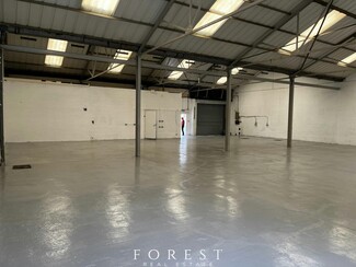 Plus de détails pour 6 Greycaine Rd, Watford - Industriel/Logistique à louer