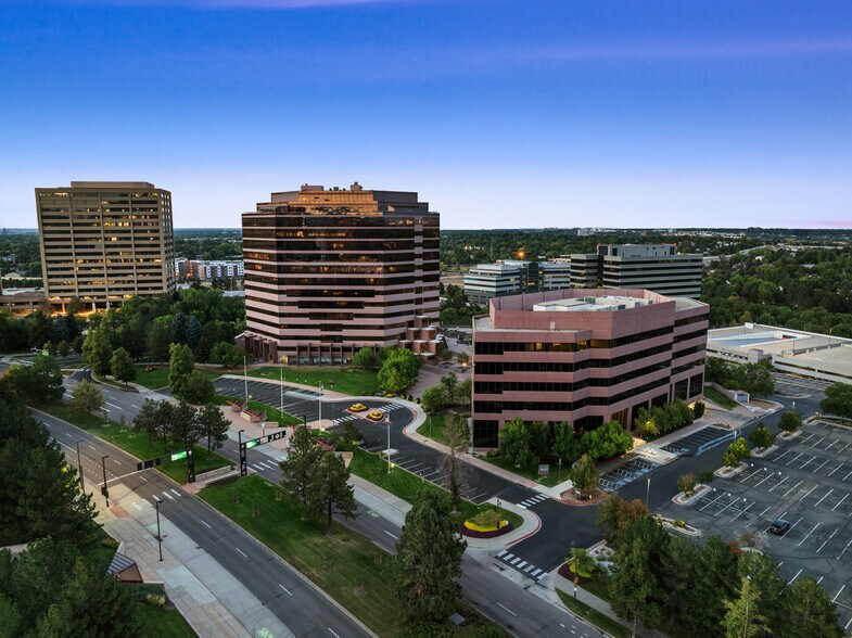 4600 S Ulster St, Denver, CO à louer - Photo du bâtiment - Image 2 de 13